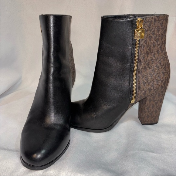 MICHAEL MICHAEL KORS Hazel Signature Boot Size 7 - Picture 8 of 9